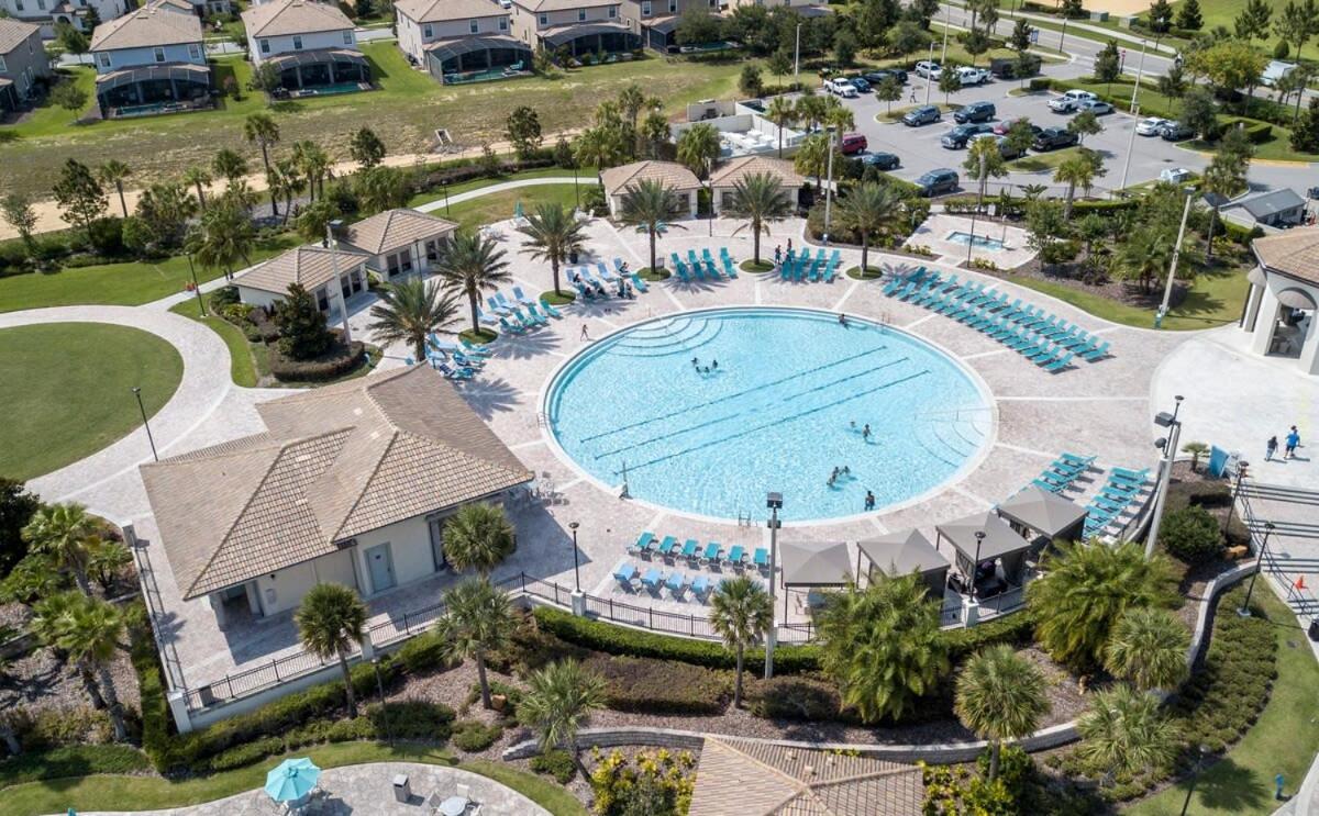 Splendid 4 Bd W/ Pool Close To Disney @ Champions Gate 1006 Kissimmee Luaran gambar